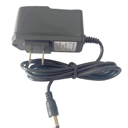 Sạc máy cân bằng laser Sincon 5 tia xanh